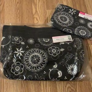 Thirty one matching set Demi purse and mini pouch
